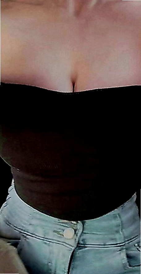 安定外送：CC |白虎嫩妹|170cm|48kg|C罩杯|18歲|妹妹很健談 D奶手感超贊的喲   大奶淫蕩熟女一直都是狼友的菜